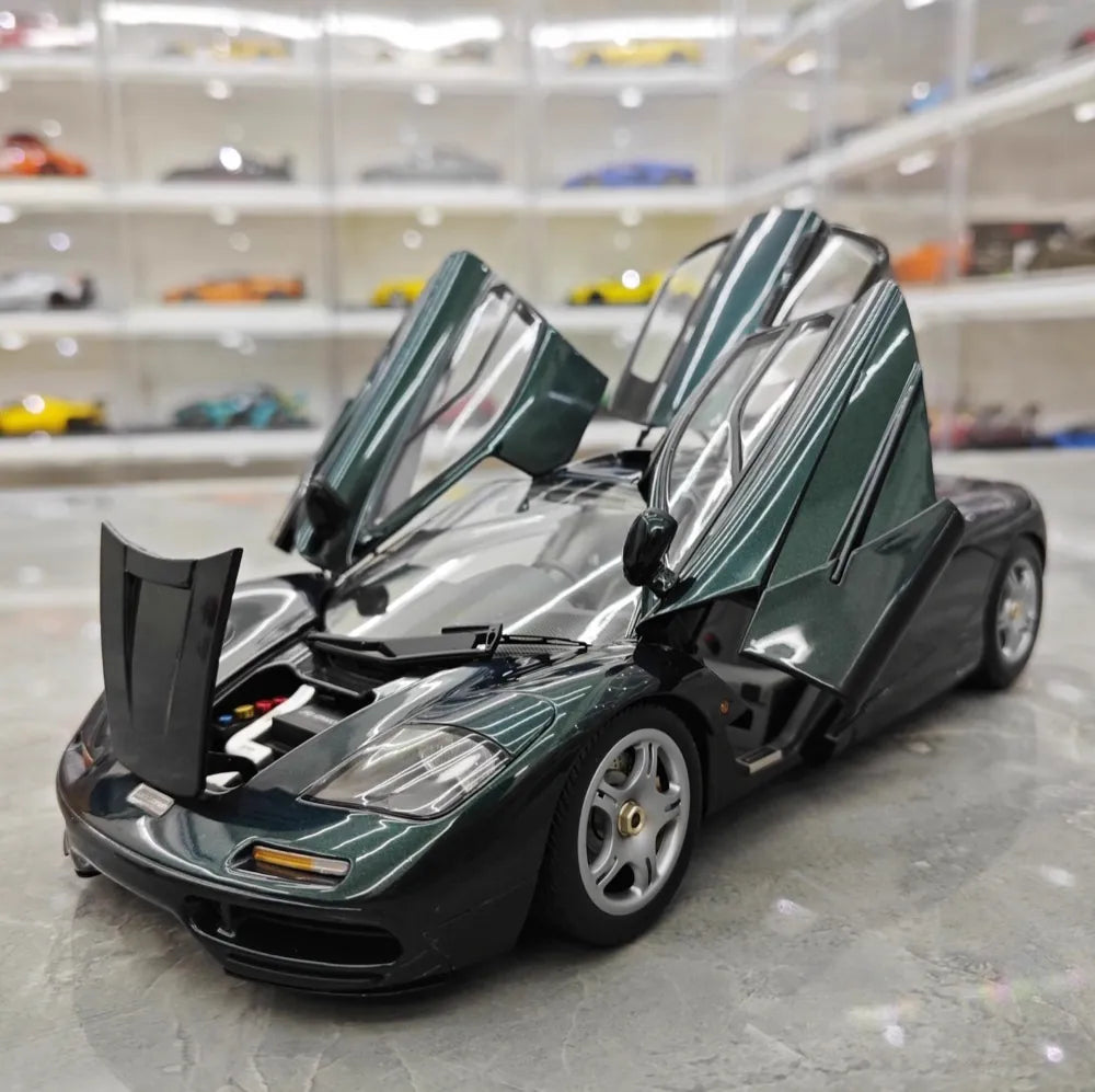 [LCD] 1:18 McLaren 1995 F1 XP5 Green Model Car Die-Cast
