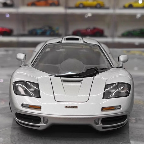 [LCD] 1:18 McLaren 1995 F1 XP5 Silver Model Car Die-Cast