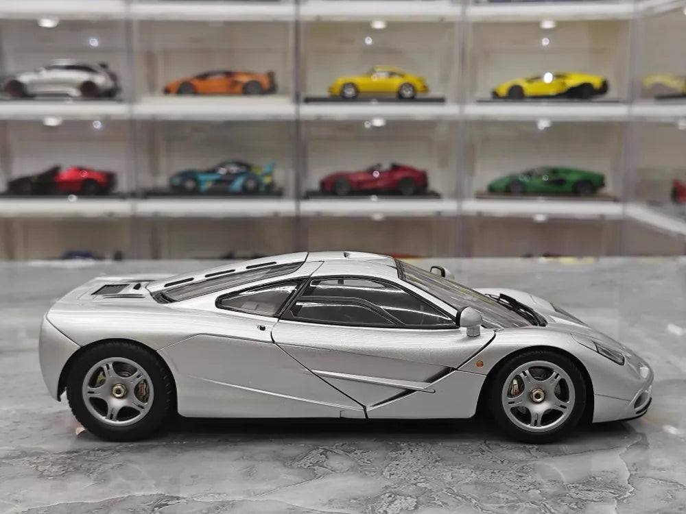 [LCD] 1:18 McLaren 1995 F1 XP5 Silver Model Car Die-Cast