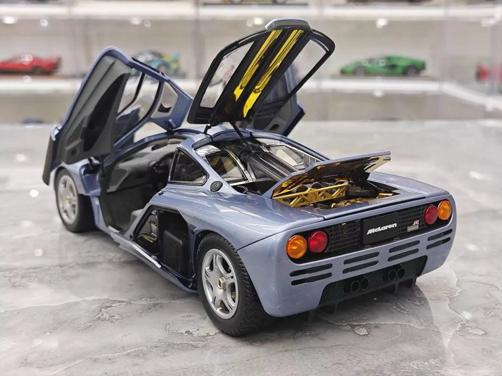 [LCD] 1:18 McLaren 1995 F1 XP5 Blue Model Car Die-Cast