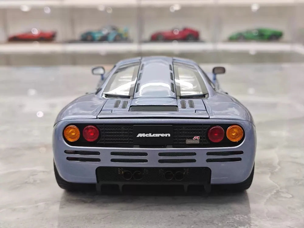 [LCD] 1:18 McLaren 1995 F1 XP5 Blue Model Car Die-Cast