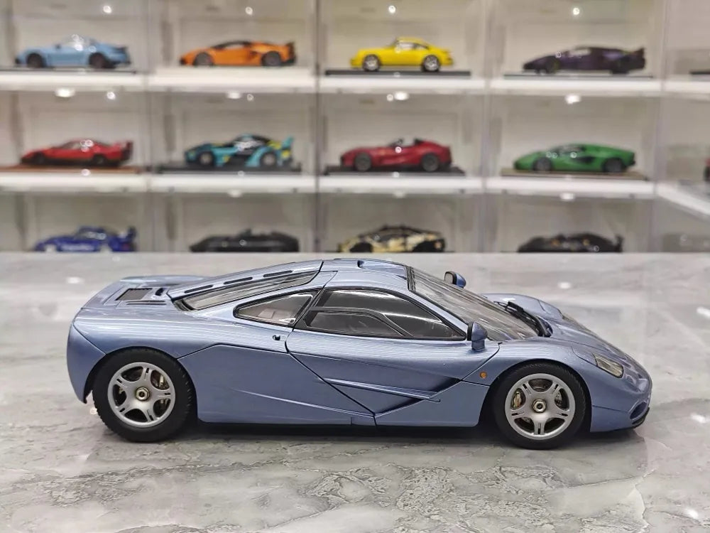 [LCD] 1:18 McLaren 1995 F1 XP5 Blue Model Car Die-Cast