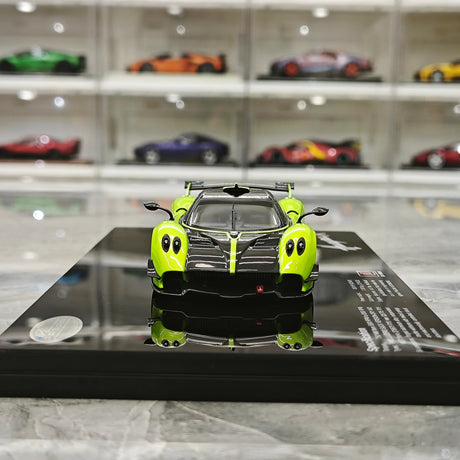 LCD Pagani 2021 Huayra R Green 1:43 – Keräilyesineitä valumalleja