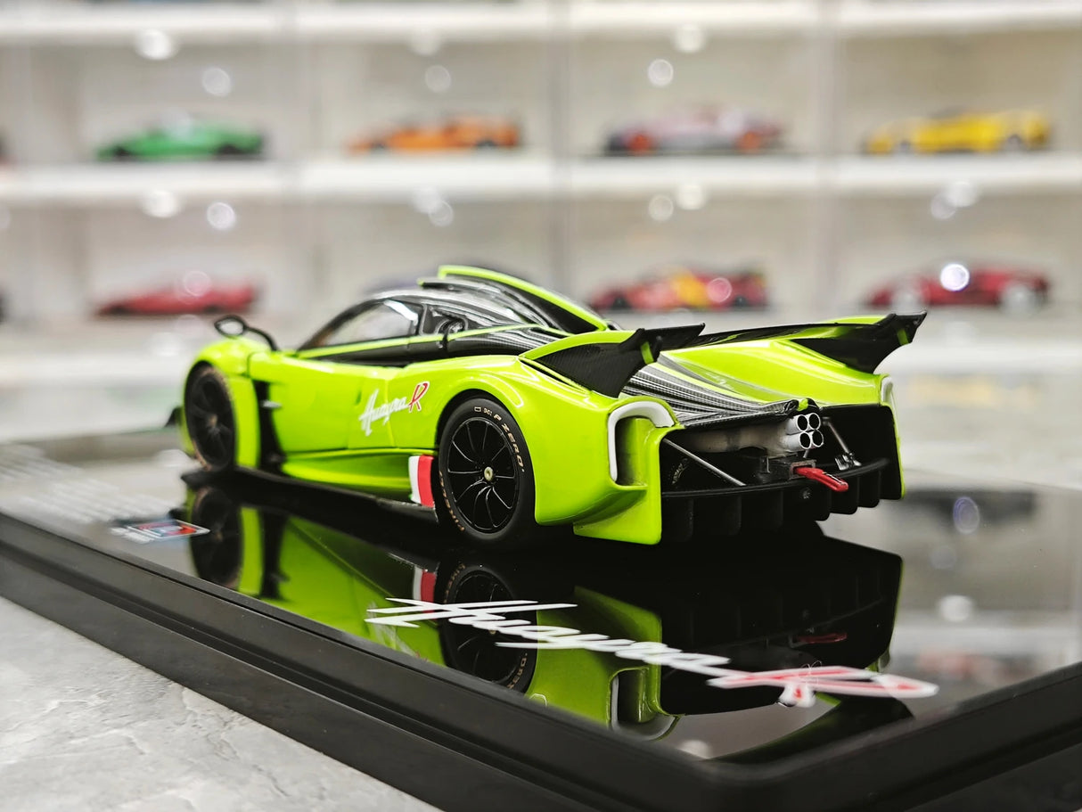 LCD Pagani 2021 Huayra R Green 1:43 – Kolekcjonarski model odlewany