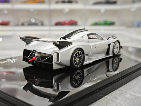 LCD Pagani 2021 Huayra R Silver 1:43 – Keräilyesine valuvalumalli
