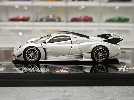 LCD Pagani 2021 Huayra R Silver 1:43 – Keräilyesine valuvalumalli