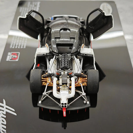 LCD Pagani 2021 Huayra R White 1:43 – Keräilyesineitä valuvalumalli