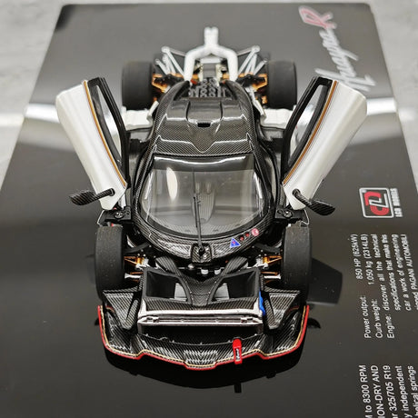 LCD Pagani 2021 Huayra R White 1:43 – Keräilyesineitä valuvalumalli