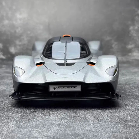 [Maisto] 1:18 Aston Martin 2021 Valkyrie Silver Model Car Die-Cast