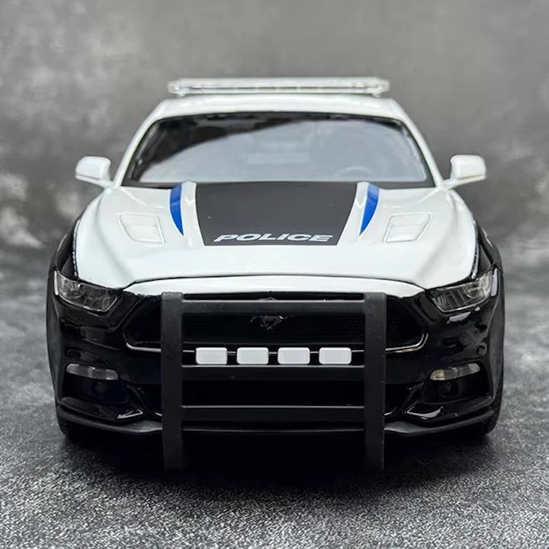 [Maisto] 1:18 Ford 2015 Mustang GT Police Model Car Die-Cast