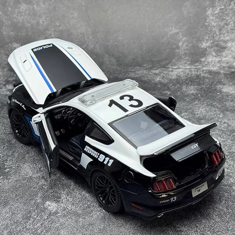 [Maisto] 1:18 Ford 2015 Mustang GT Police Model Car Die-Cast