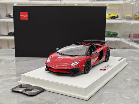 [Make Up] 1:18 Lamborghini 2015 Aventador LP750-4 Red Model Car Resin