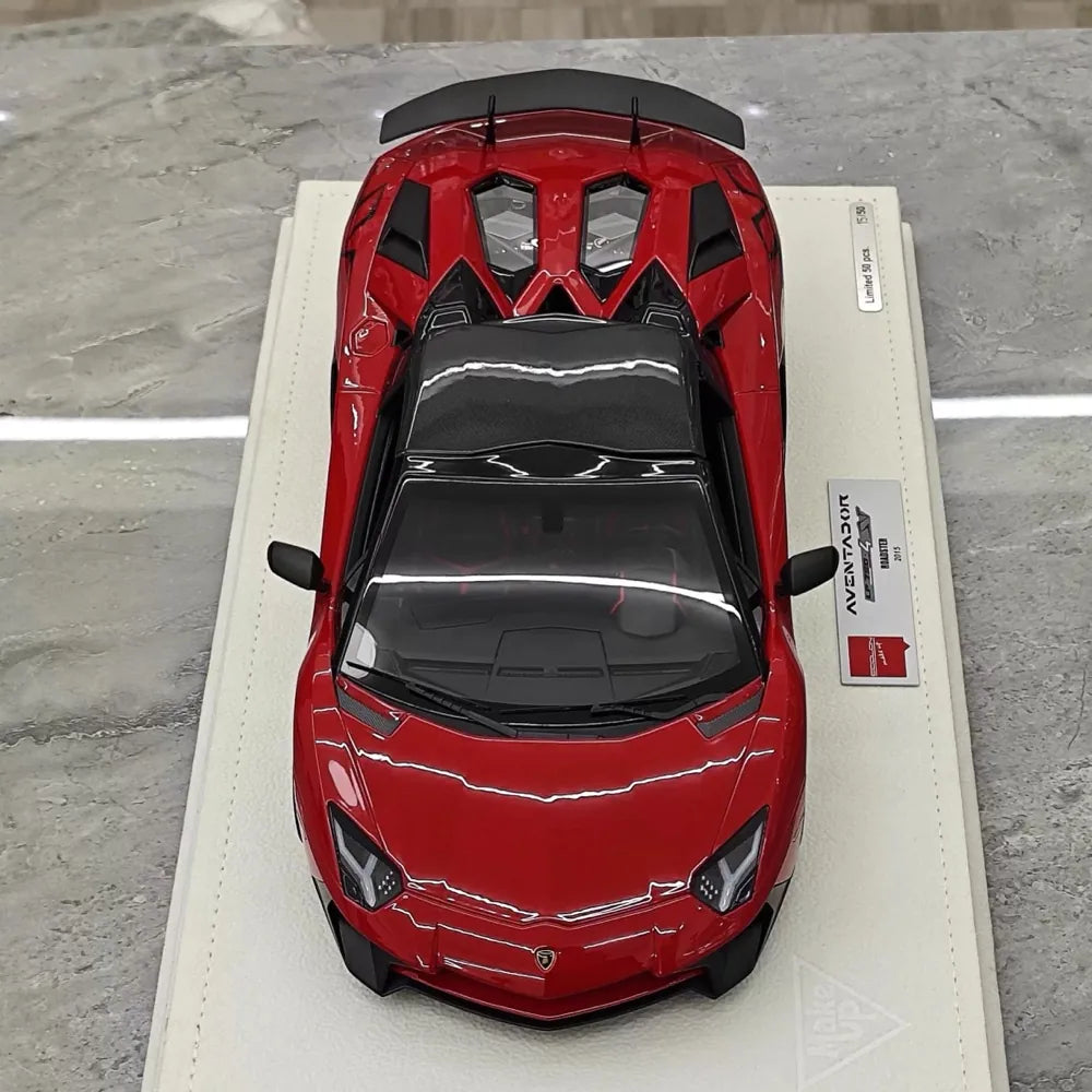 [Make Up] 1:18 Lamborghini 2015 Aventador LP750-4 Red Model Car Resin