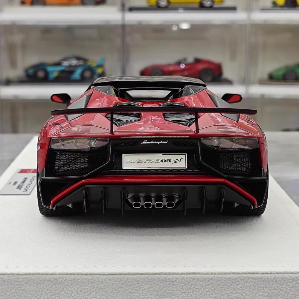 [Make Up] 1:18 Lamborghini 2015 Aventador LP750-4 Red Model Car Resin