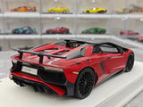 [Make Up] 1:18 Lamborghini 2015 Aventador LP750-4 Red Model Car Resin