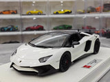 [Make Up] 1:18 Lamborghini 2015 Aventador LP750-4 valkoinen pienoismalli Hartsi