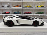 [Make Up] 1:18 Lamborghini 2015 Aventador LP750-4 valkoinen pienoismalli Hartsi