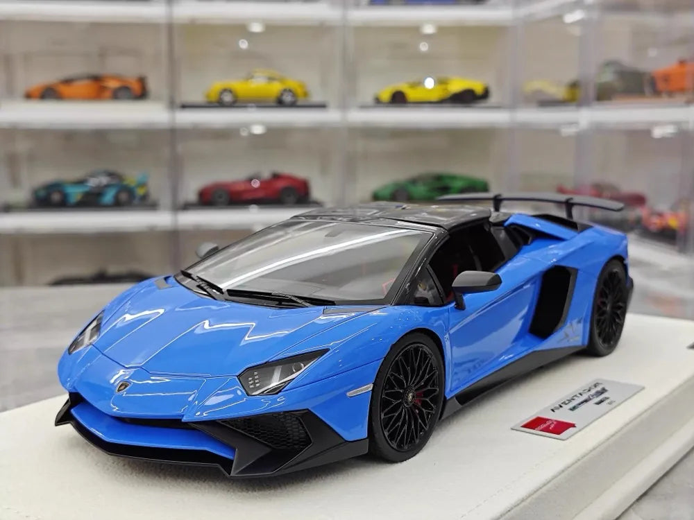 [Make Up] 1:18 Lamborghini 2015 Aventador LP750-4 Blue Model Car Resin