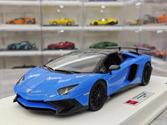 [Make Up] 1:18 Lamborghini 2015 Aventador LP750-4 Blue Model Car Resin