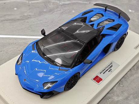 [Make Up] 1:18 Lamborghini 2015 Aventador LP750-4 Blue Model Car Resin