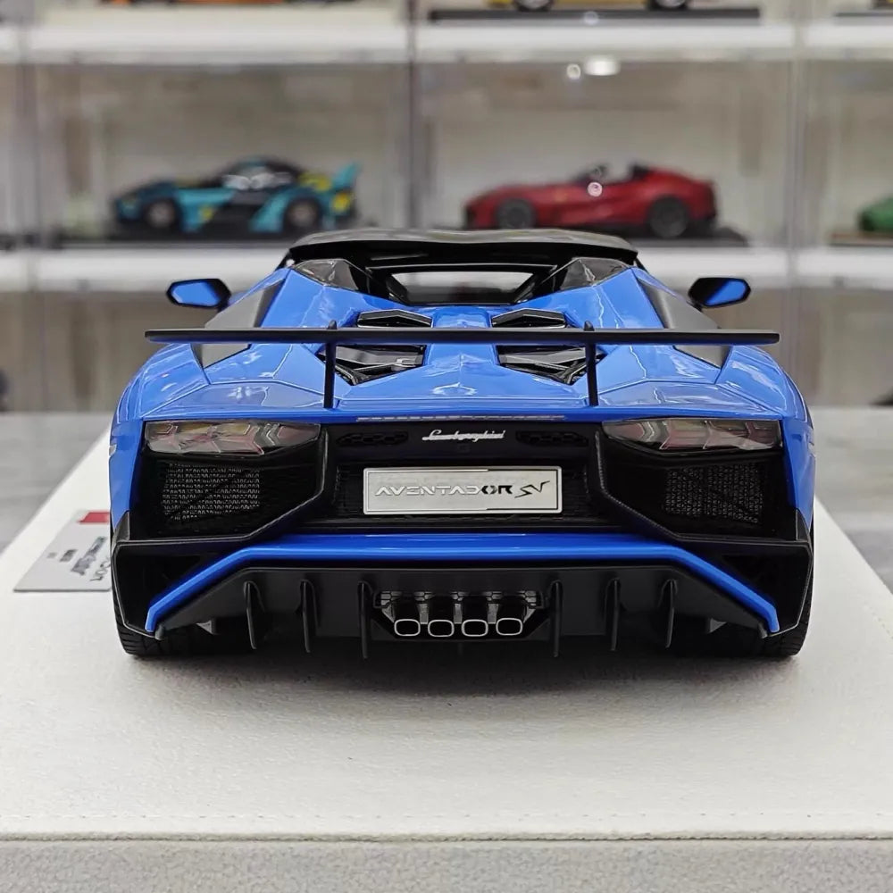 [Make Up] 1:18 Lamborghini 2015 Aventador LP750-4 Blue Model Car Resin