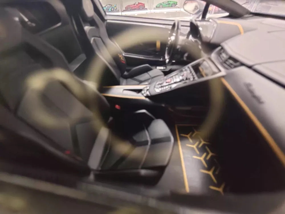 [Make Up] 1:18 Lamborghini 2018 Aventador SVJ Black Model Car Resin