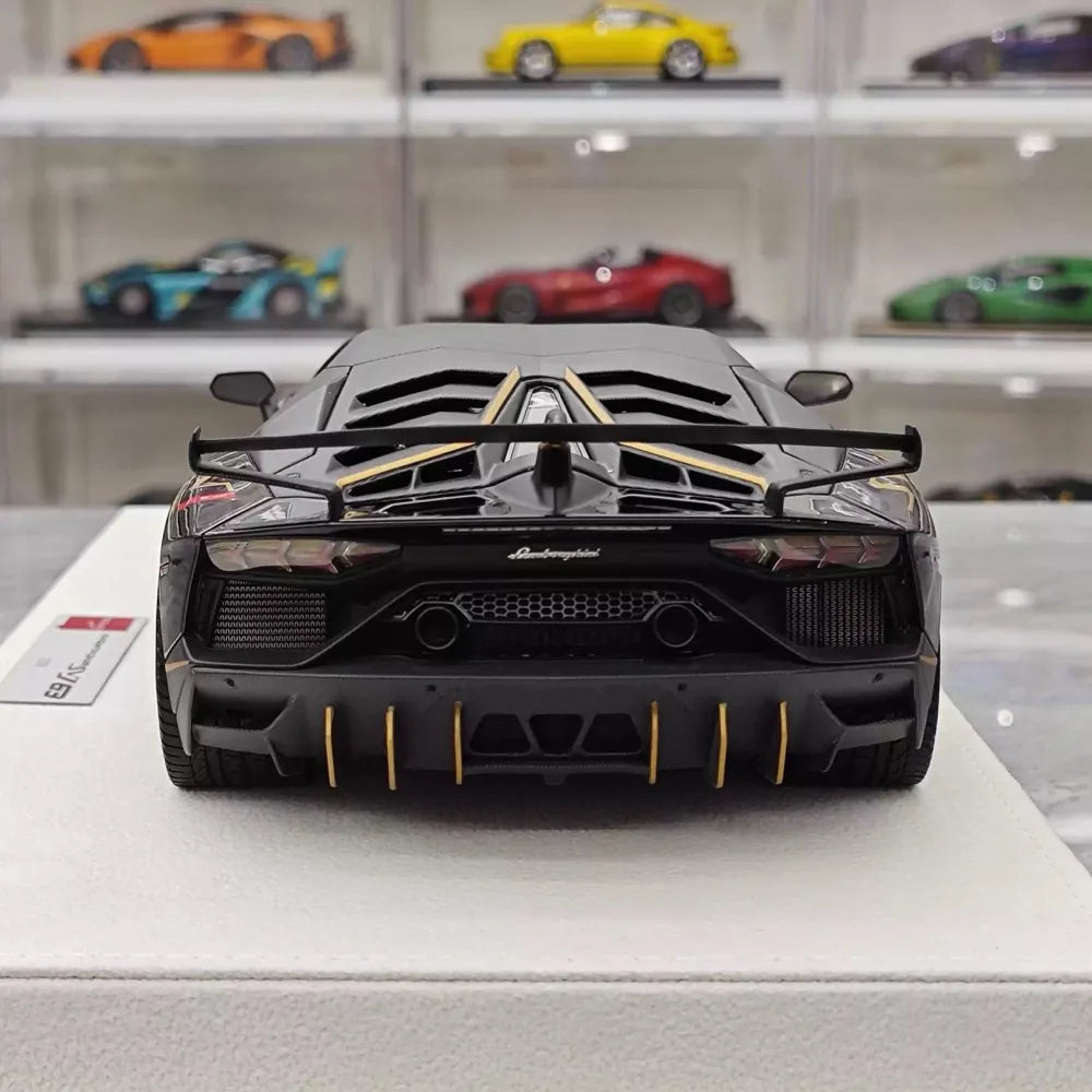 [Make Up] 1:18 Lamborghini 2018 Aventador SVJ zwart modelauto Hars