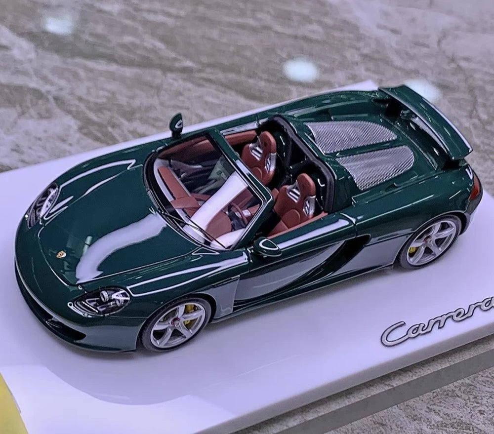 [Make Up] 1:43 Porsche 2004 Carrera GT Green Model Car Resin