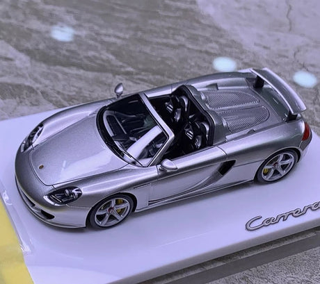[Make Up] 1:43 Porsche 2004 Carrera GT Silver Model Car Resin