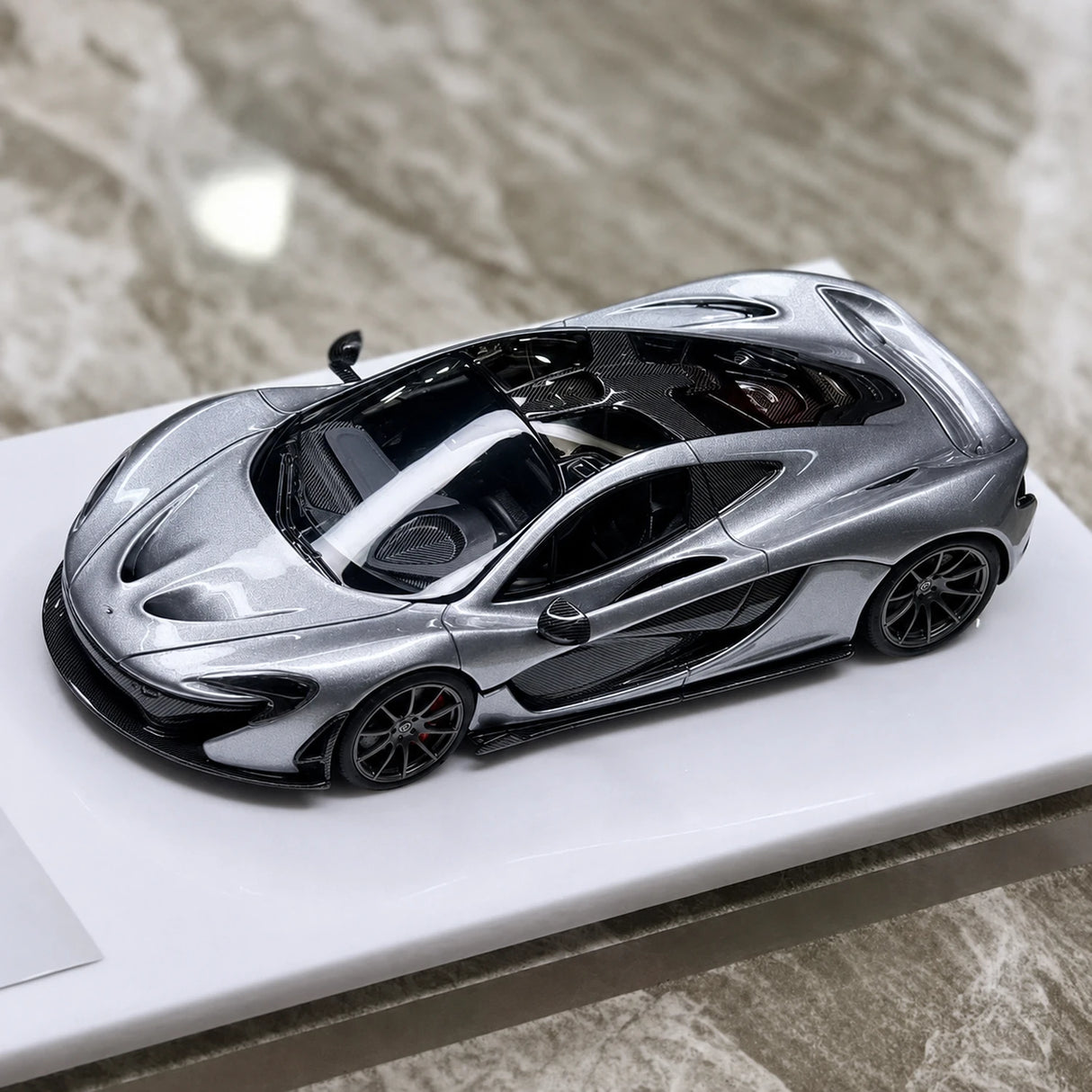 Make Up McLaren 2013 P1 Silver 1:43 – Collectible Resin Model Resin