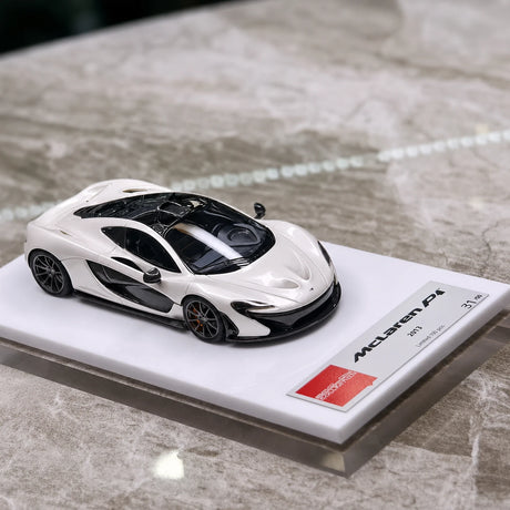 Make Up McLaren 2013 P1 White 1:43 – Collectible Resin Model Resin