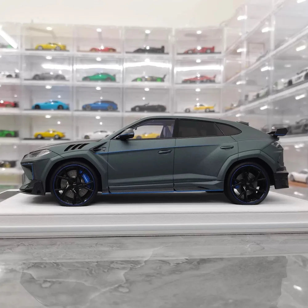 [Mansory] 1:18 Lamborghini 2018 Urus Venatus Green Model Car Resin
