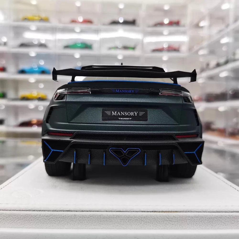 [Mansory] 1:18 Lamborghini 2018 Urus Venatus Green Model Car Resin