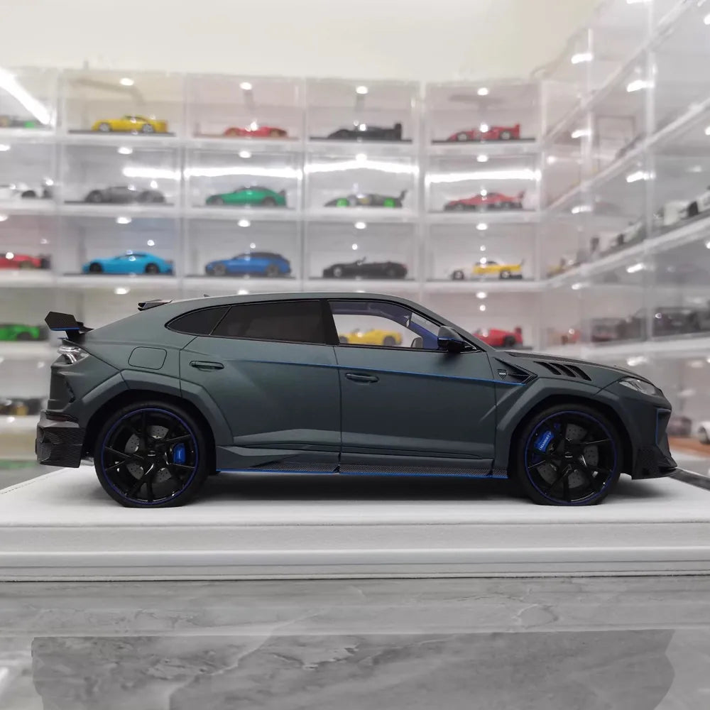 [Mansory] 1:18 Lamborghini 2018 Urus Venatus Green Model Car Resin