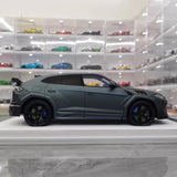[Mansory] 1:18 Lamborghini 2018 Urus Venatus Green Model Car Resin