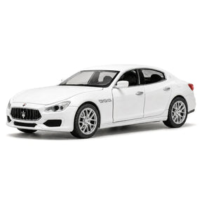 Maserati 2013 Ghibli vit 1:32 – pressgjuten visningsmodell