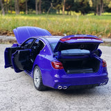 Maserati 2013 Quattroporte Blue 1:32 – Druckguss-Display-Modell in Druckguss