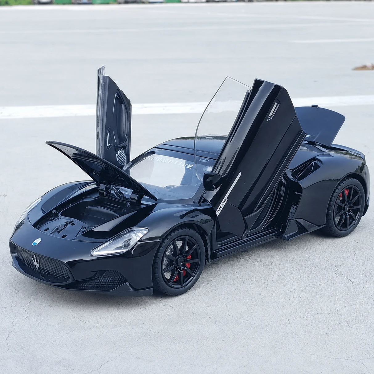 Maserati 2020 MC20 블랙 1:24 – 다이캐스트 디스플레이 모델 다이캐스트