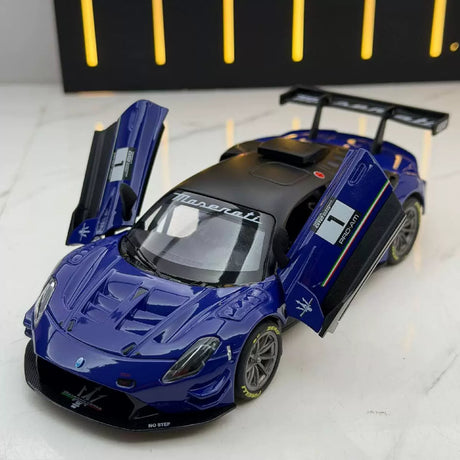 Maserati 2023 GT2 Blauer 1:32 – Druckguss-Display-Modell in Druckguss
