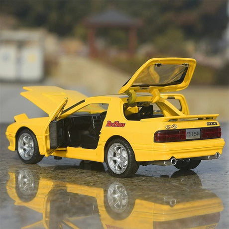 Mazda 1985 RX-7 FC3S gul 1:32 – pressgjuten visningsmodell