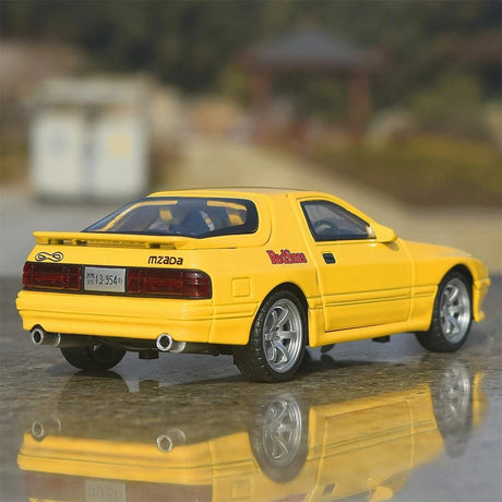 Mazda 1985 RX-7 FC3S gul 1:32 – pressgjuten visningsmodell