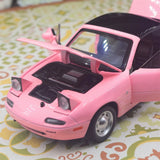 Mazda 1989 MX-5 Miata NA roze 1:24 – diecast displaymodel