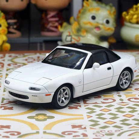 Mazda 1989 MX-5 Miata NA vit 1:32 – pressgjuten visningsmodell