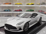[MotorHelix] 1:18 Aston Martin 2023 DB12 Coupe Silver Model Car Resin