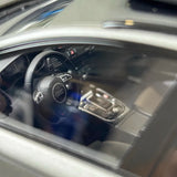 [MotorHelix] 1:18 Audi 2013 RS6 Avant C7 Gray Model Car Resin