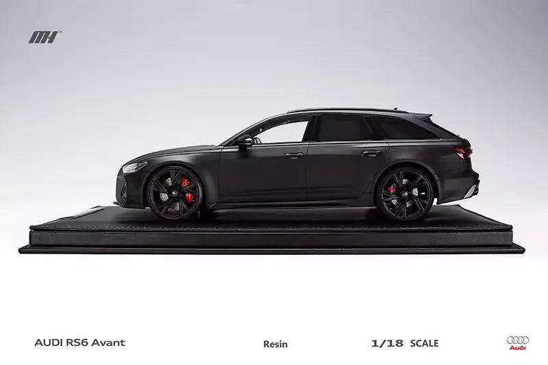[MotorHelix] 1:18 Audi 2020 RS6 Avant C8 Black & White Model Car Resin