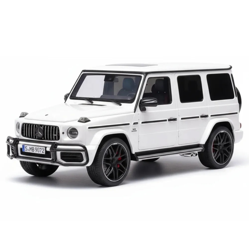 [MotorHelix] 1:18 Mercedes-Benz 2019 AMG G63 White Model Car Resin