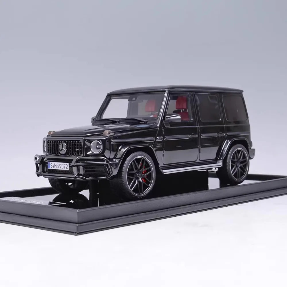 [MotorHelix] 1:18 Mercedes-Benz 2019 AMG G63 Black Model Car Resin