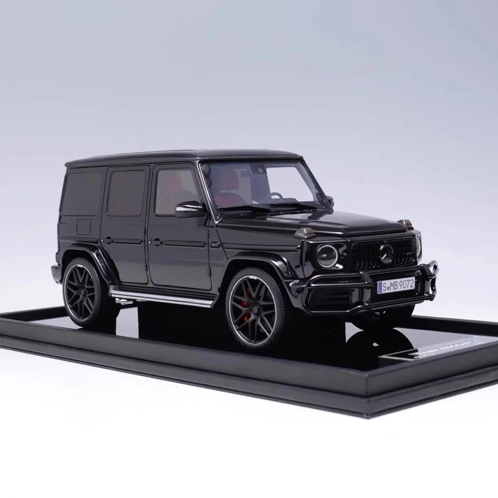 [MotorHelix] 1:18 Mercedes-Benz 2019 AMG G63 Black Model Car Resin