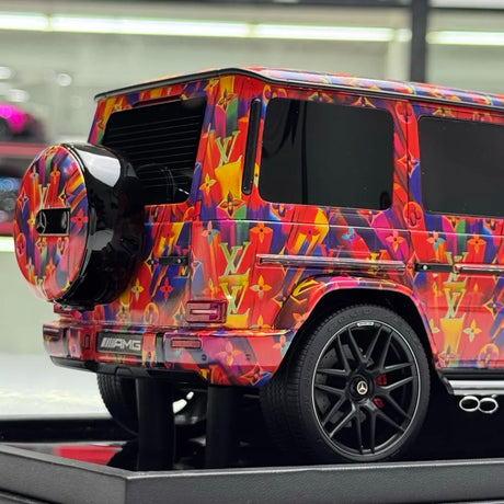 [MotorHelix] 1:18 Mercedes-Benz 2019 AMG G63 LV Colorful Livery Model Car Resin